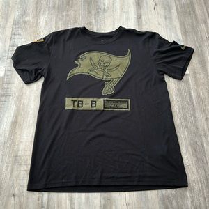 Tampa Bay Buccaneers Salute To Service